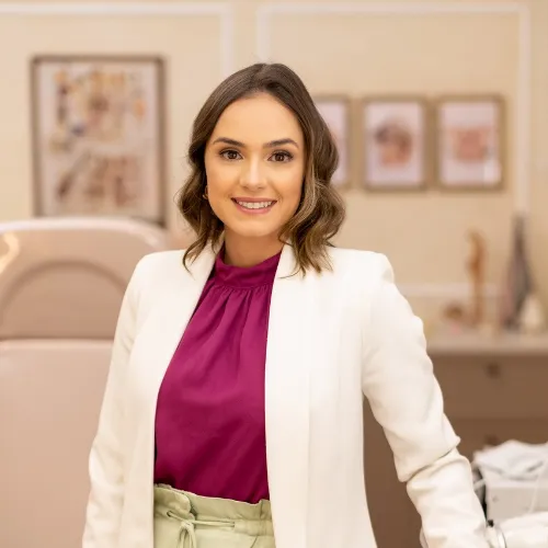 Priscila Terra Cruz
