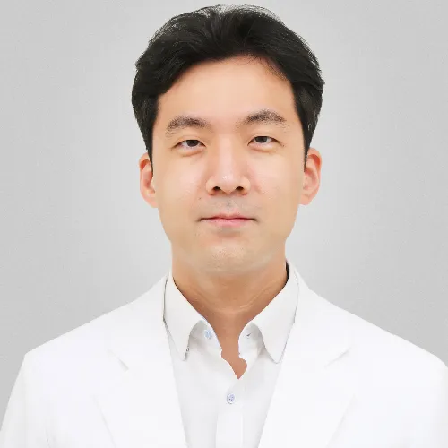 Jun Suh Lee