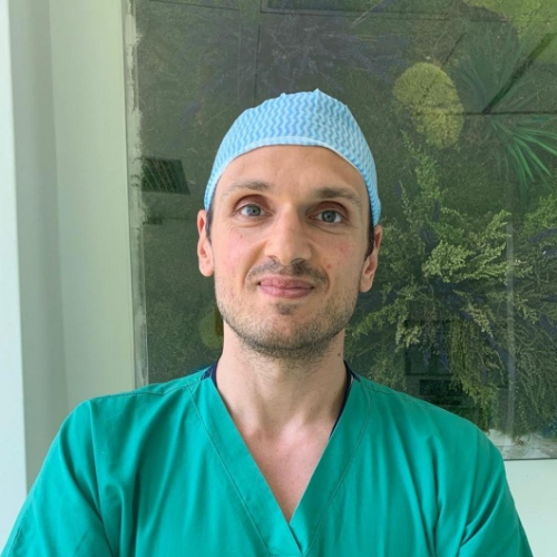 Robotassisted total extrafascial hysterectomy and bilateral salpingo